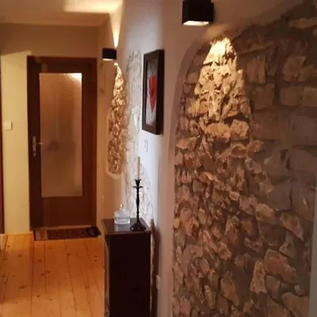 Superior One Bedroom *